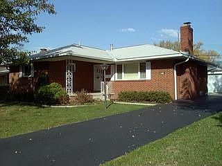 2nd image of 1466 Hedgewood Pl