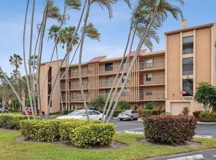 7220 Lake Circle Dr APT 403, Pompano Beach, FL 33063