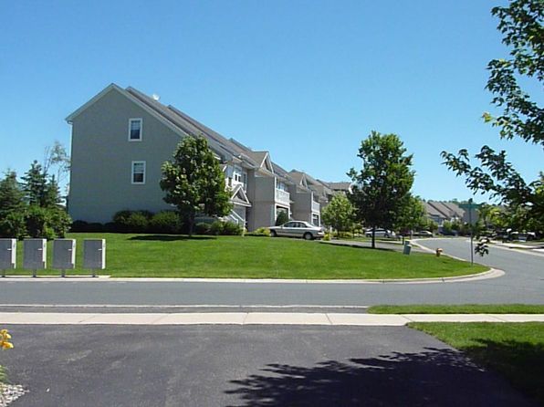 5077 Dunkirk Pl N