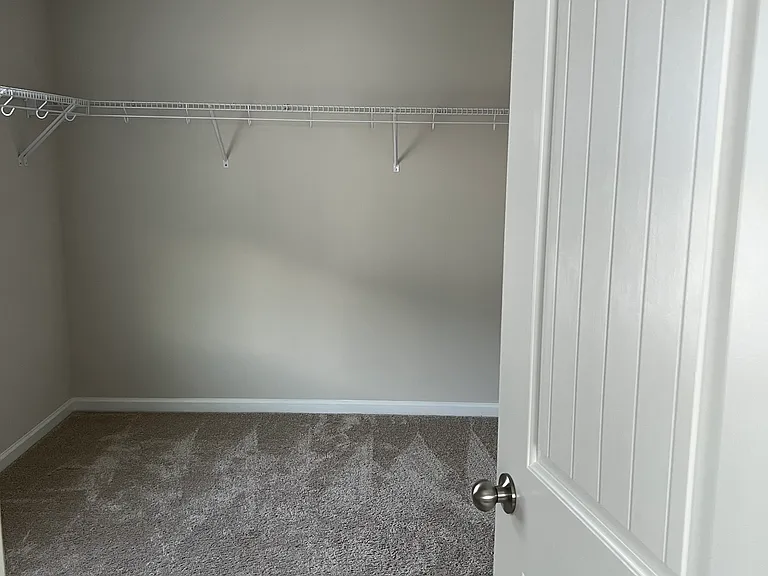 184 Karlov Rd — Photo 26