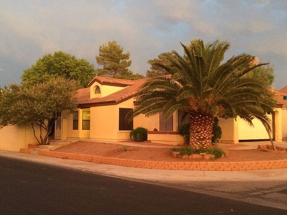 374 Orchard Ct