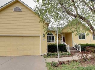 1202 Mulberry Ct, Andover, KS 67002
