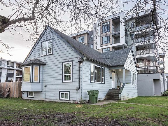 3rd image of 45726 Spadina Ave