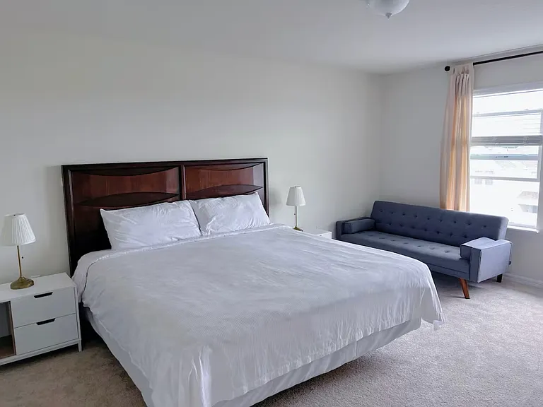 372A Pacific Ln — Photo 30
