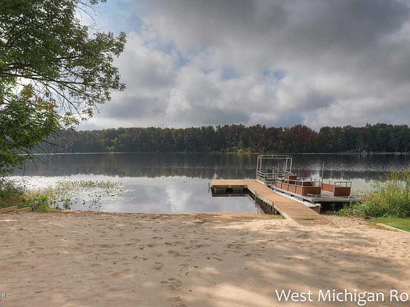4th image of 4678 Leighton Lakes Dr
