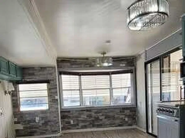 4220 E Main Street #A5, Mesa, AZ 85205