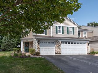 4043 Oak Tree Ln, Plainfield, IL 60586