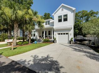 736 Atlantic St, Mount Pleasant, SC 29464