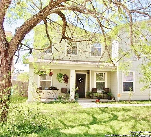 1st image of 411 Spruce Breeze