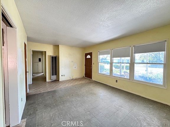 4th image of 5651 Babb Ave