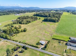 2699 Aldergrove Rd, Ferndale, WA 98248