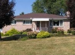 1880 Craig Dr, North Huntingdon, PA 15642