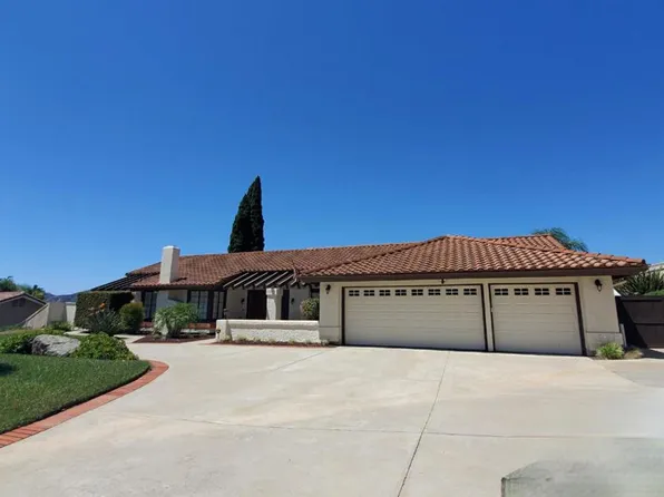 2313 Eucalyptus Ave, Escondido, CA 92029