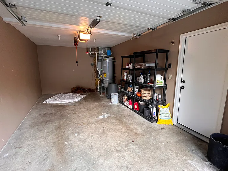 243 S Palatine Hill Rd — Photo 26