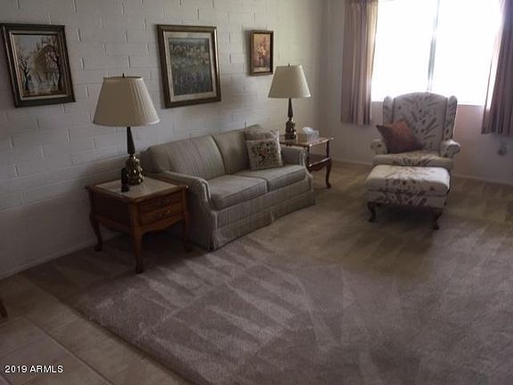 3rd image of 10388 W Deanne Dr