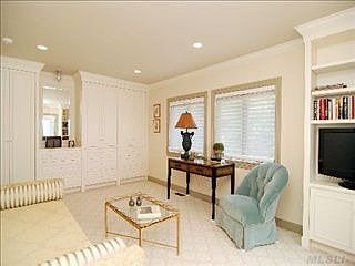 1st image of 20 Sands Ct Unit 9