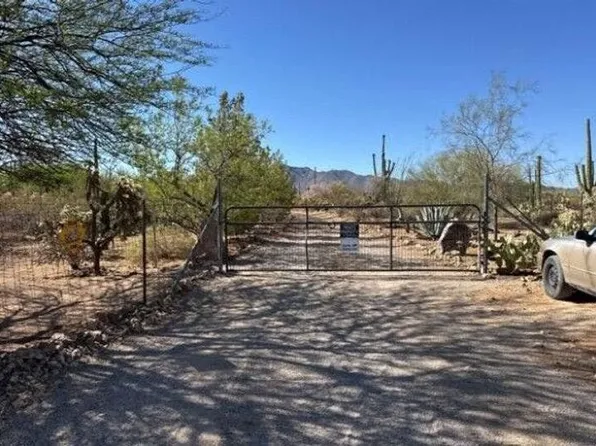 7095 N Tula Ln, Tucson, AZ 85743