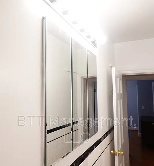 800 Maplewood Ave #1 — Photo 31