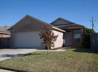 301 Sequoia Dr, Victoria, TX 77904