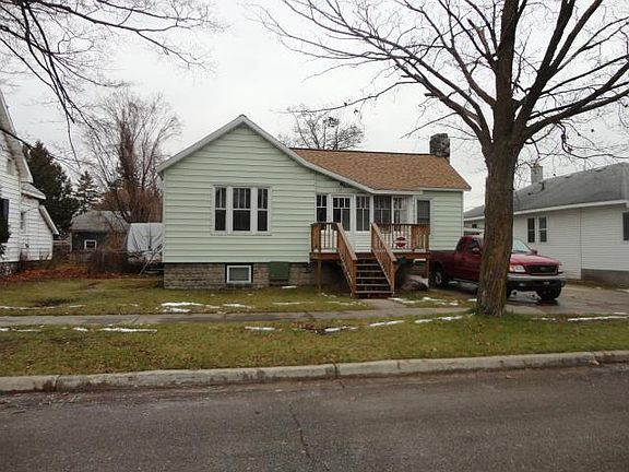 2nd image of 223 Saginaw St