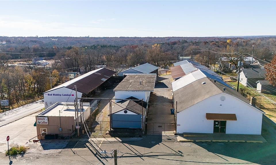 1st image of 107 W 13th St Lot 1