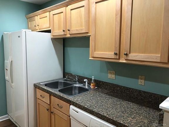 2nd image of 8653 Sea Pines Ln