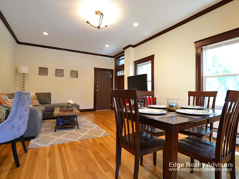 40 Lincoln St #1 — Photo 4