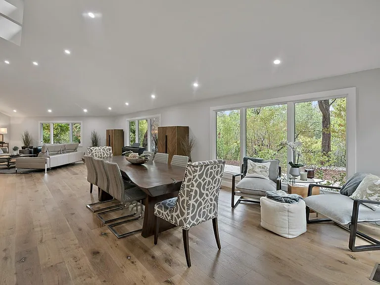 29 Eugenia Ln — Photo 10