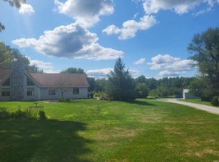 2197 E Cider Mill Rd, Columbia City, IN 46725