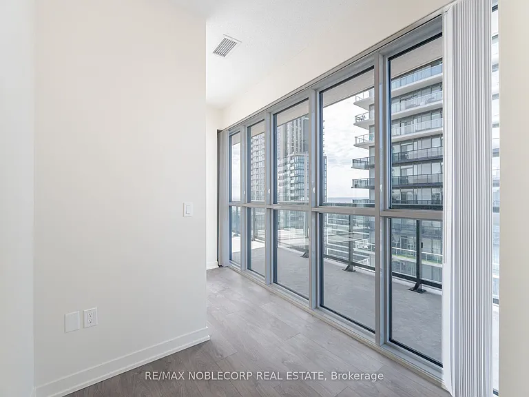 38 Annie Craig Dr #2105 — Photo 15