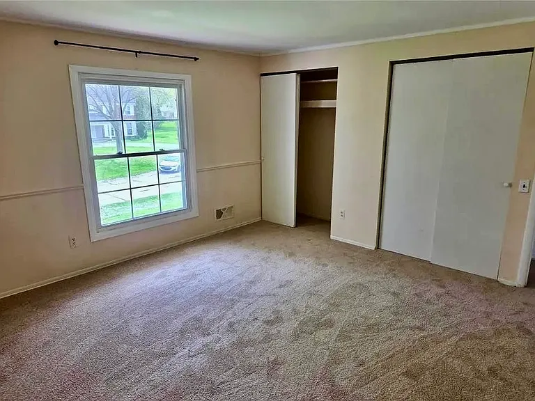 5715 Hobnail Cir — Photo 16
