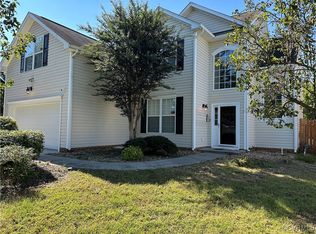 13730 Duxton Dr, Chester, VA 23831