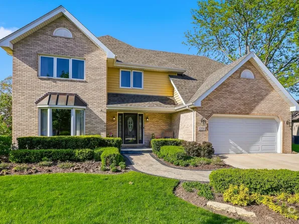 1206 Arbor Dr, Lemont, IL 60439