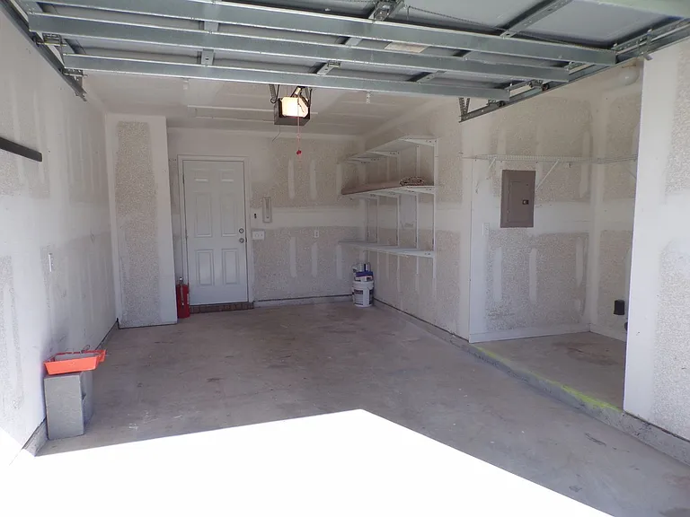 10608 Wilderness Ln — Photo 13