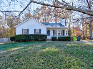 808 Stinson Ave, Holly Springs, NC 27540