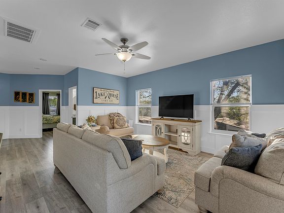 5th image of 235 Pierce Drive