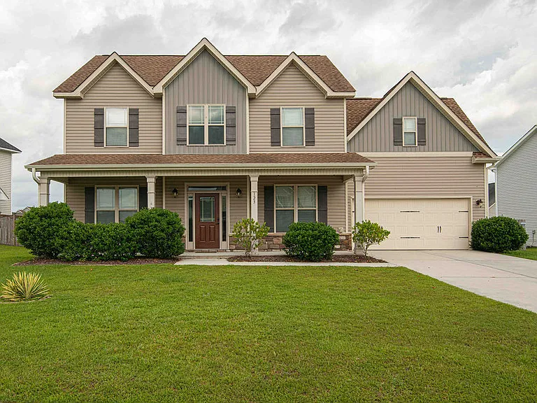 123 Saw Grass Dr — Photo 1