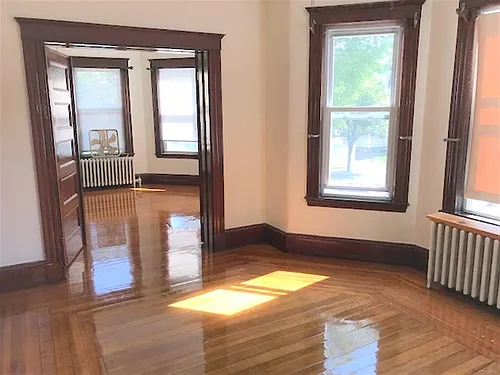 104 Summer St Photo 1