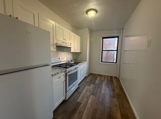 132 Guy Lombardo Ave APT A4, Freeport, NY 11520