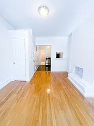 Rented by Urban Real Estate Inc