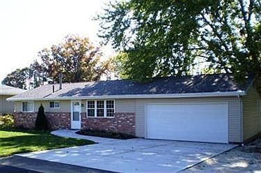 2nd image of 5920 Chermont St NW