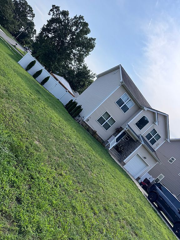 545 Hopedale Dr SW - Property Image