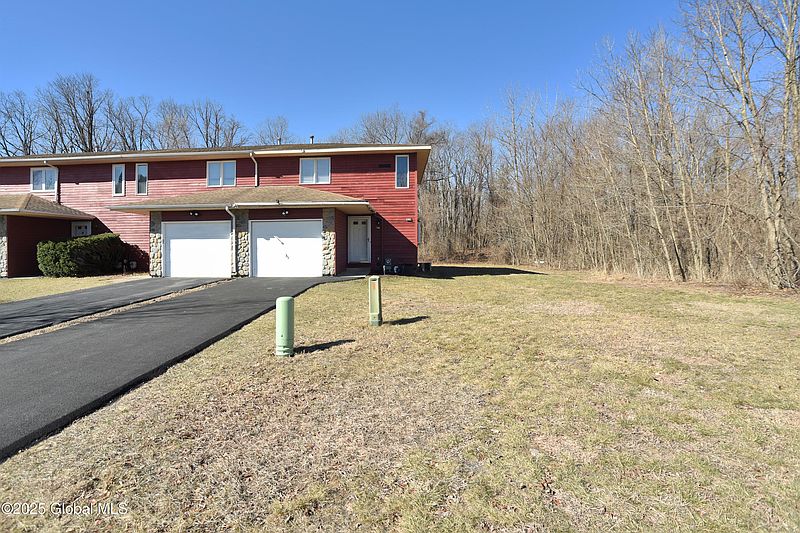 3rd image of 96 Velina Drive