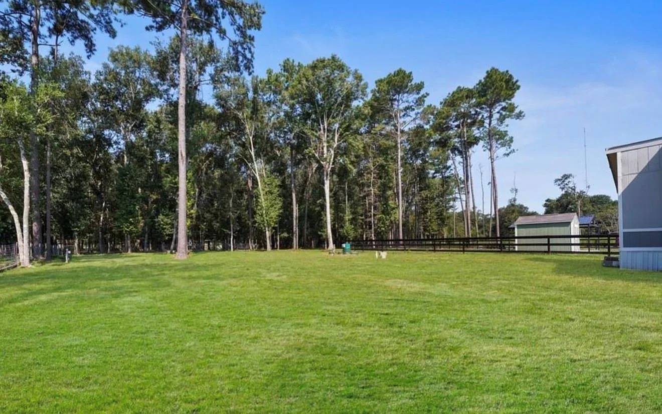 3 bed, 2.0 bath, 1568 sqft, $1,800 — Photo 4