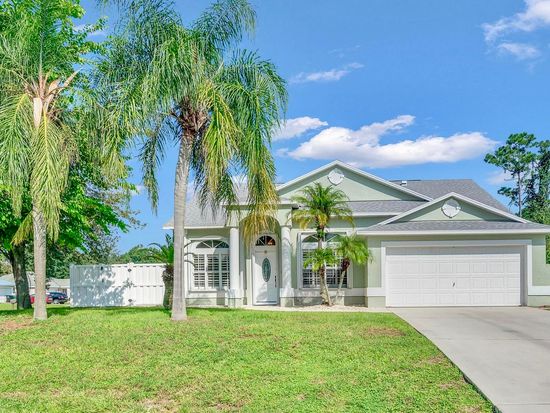 1900 SW Logwood Road, Port Saint Lucie, FL 34953