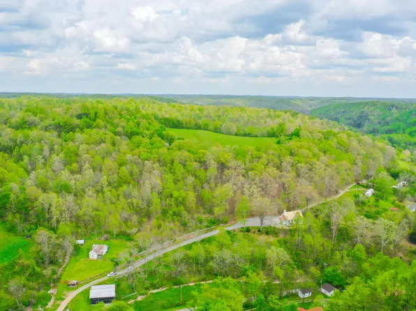 10002 Highway 421 N, Mc Kee, KY 40447