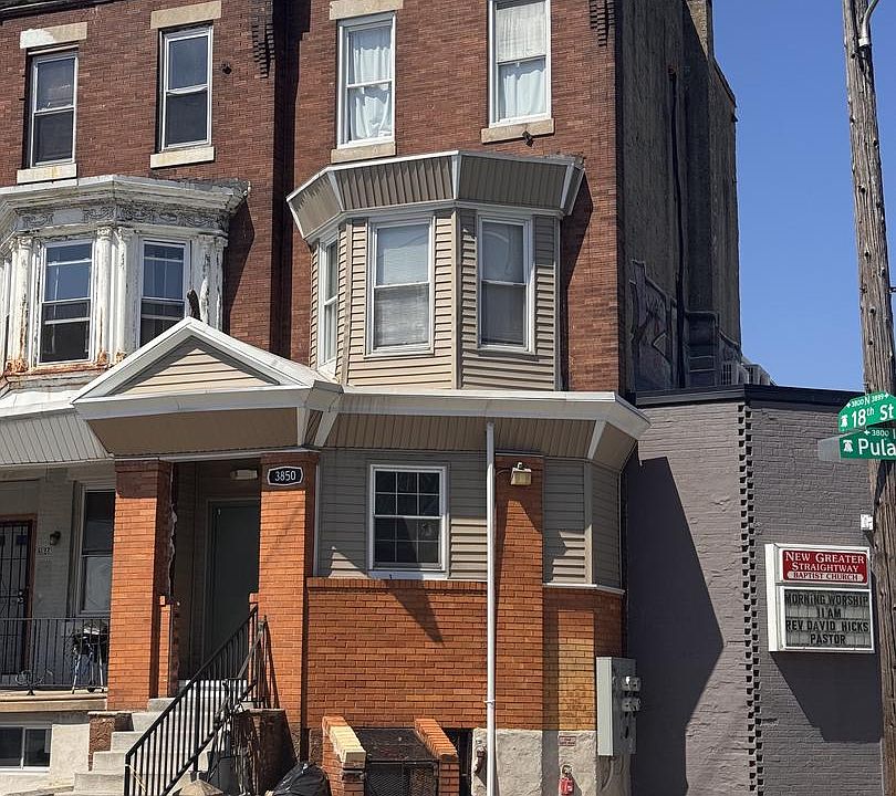 1st image of 3850 N 18th St