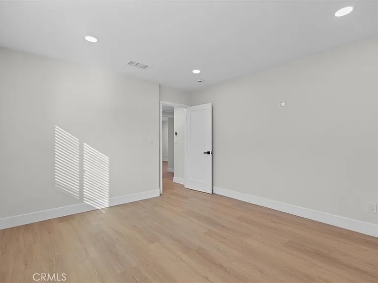 23217 Anza Ave — Photo 24