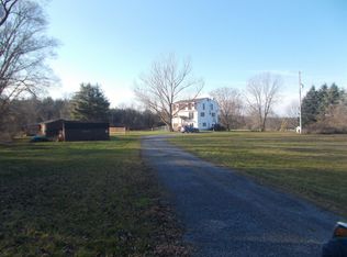 639 Vaughn Rd, Hudson Falls, NY 12839