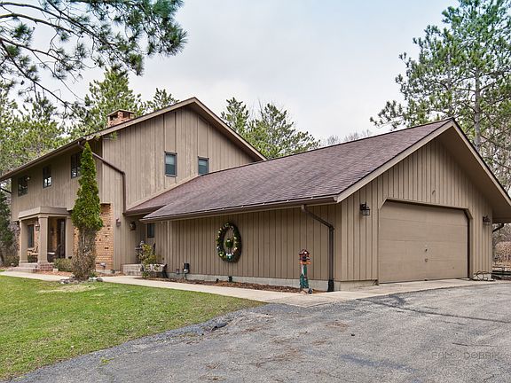 3rd image of 8204 Breckenridge Ct